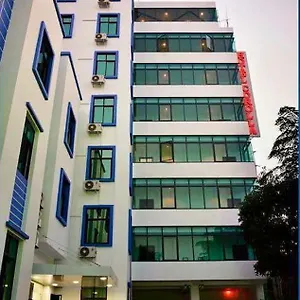 https://hotel-corolla.yangonhotels.org